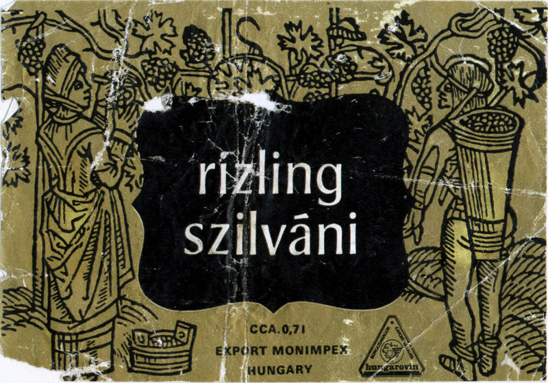 Этикетка на импортное вино Rizling szilvani